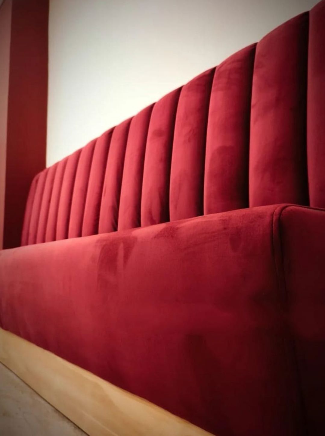 1033-patagonica-creaciones-muebles-decoracion-tapicería-hosteleria